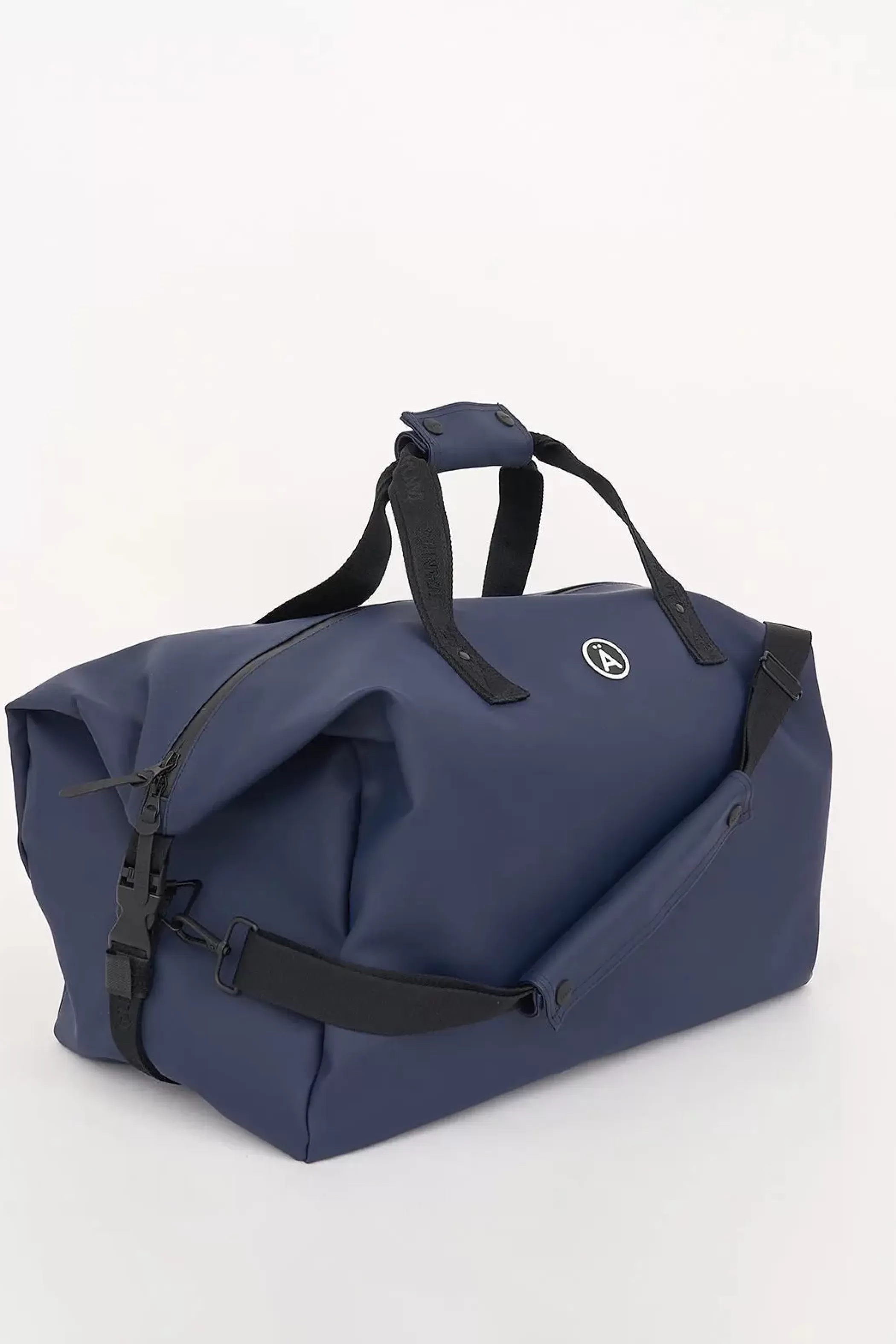 Shop Asuman Navy Viaje